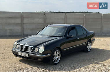 Седан Mercedes-Benz E-Class 2002 в Костопілі