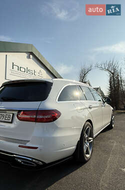 Універсал Mercedes-Benz E-Class 2017 в 