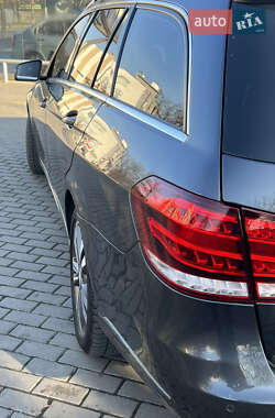 Универсал Mercedes-Benz E-Class 2013 в 