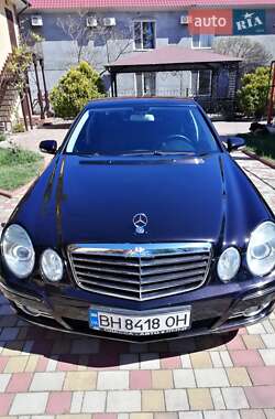 Седан Mercedes-Benz E-Class 2008 в 