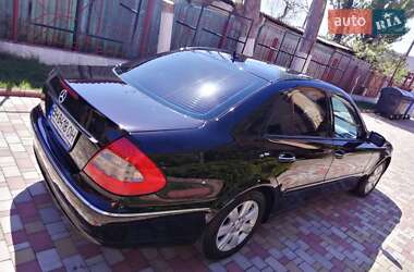 Седан Mercedes-Benz E-Class 2008 в 