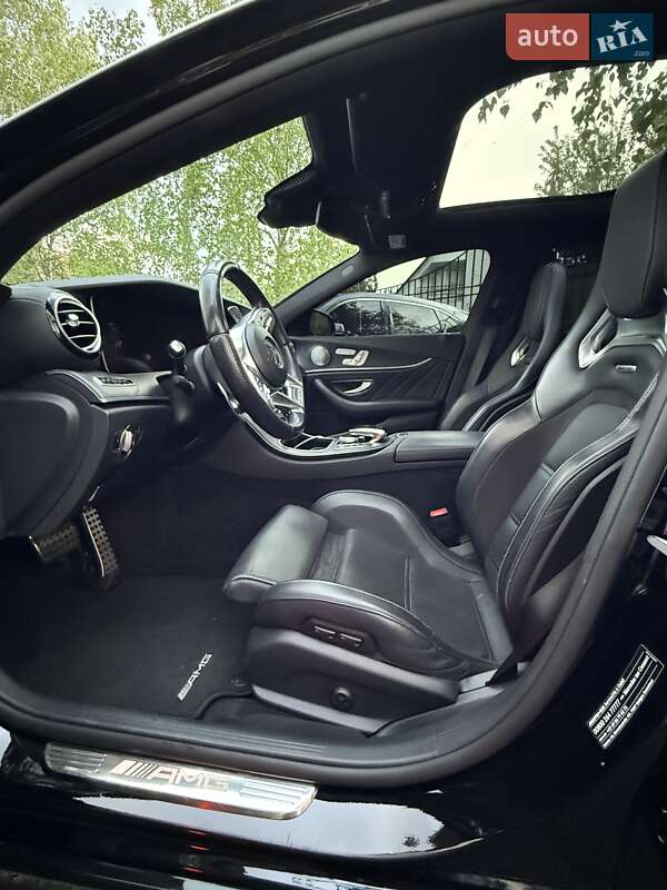 Седан Mercedes-Benz E-Class 2019 в Киеве