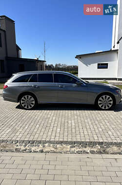 Универсал Mercedes-Benz E-Class 2018 в 