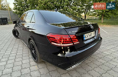 Седан Mercedes-Benz E-Class 2015 в 
