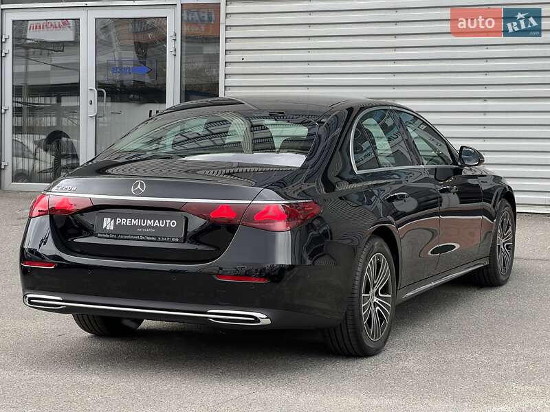 Седан Mercedes-Benz E-Class 2024 в Киеве
