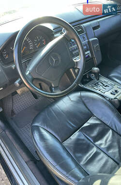 Седан Mercedes-Benz E-Class 1998 в 