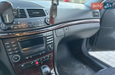 Седан Mercedes-Benz E-Class 2006 в 