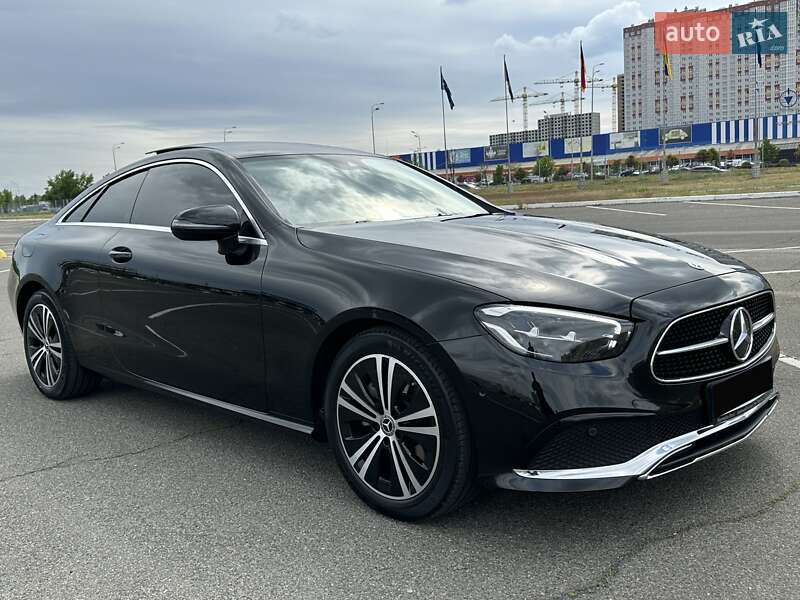 Купе Mercedes-Benz E-Class 2022 в Києві