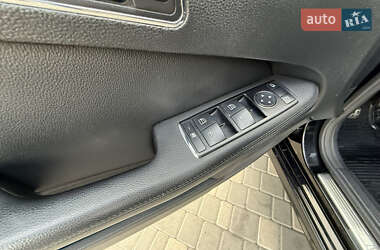 Седан Mercedes-Benz E-Class 2010 в 