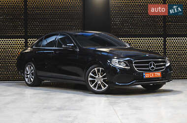 Седан Mercedes-Benz E-Class 2017 в Луцке