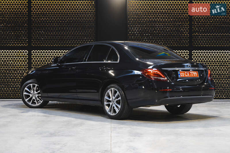 Седан Mercedes-Benz E-Class 2017 в Луцьку