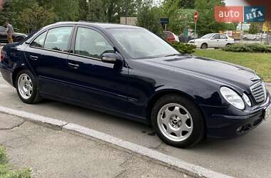 Седан Mercedes-Benz E-Class 2002 в 