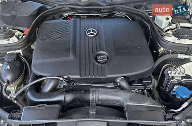Седан Mercedes-Benz E-Class 2011 в 