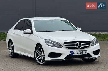 Седан Mercedes-Benz E-Class 2012 в Івано-Франківську