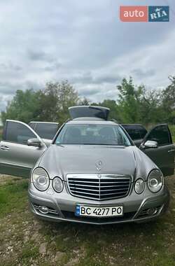 Універсал Mercedes-Benz E-Class 2006 в 