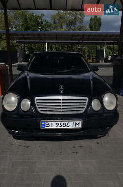 Седан Mercedes-Benz E-Class 2001 в Кременчуці