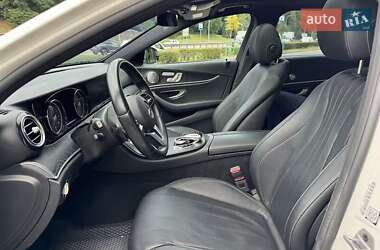 Седан Mercedes-Benz E-Class 2019 в 