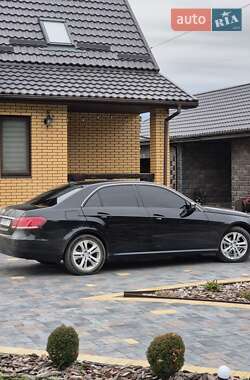 Седан Mercedes-Benz E-Class 2010 в 