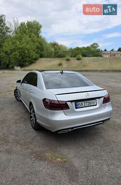 Седан Mercedes-Benz E-Class 2013 в 