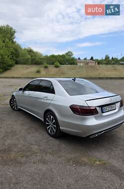 Седан Mercedes-Benz E-Class 2013 в 