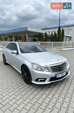 Седан Mercedes-Benz E-Class 2010 в 