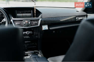 Седан Mercedes-Benz E-Class 2012 в 