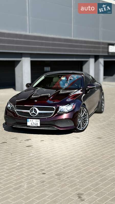 Купе Mercedes-Benz E-Class 2018 в 