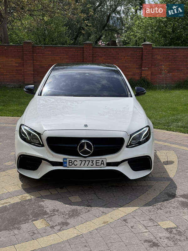 Седан Mercedes-Benz E-Class 2016 в Бориславе