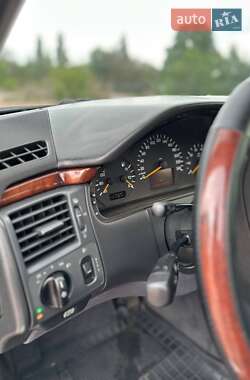 Седан Mercedes-Benz E-Class 1999 в 