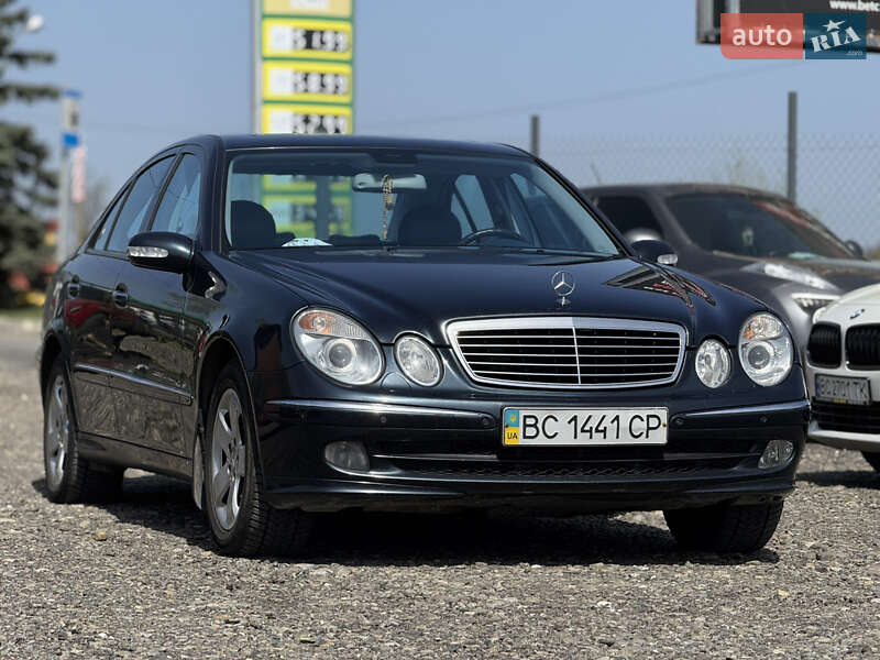 Седан Mercedes-Benz E-Class 2005 в Львові