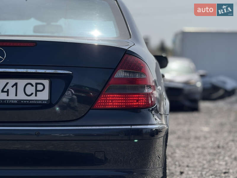 Седан Mercedes-Benz E-Class 2005 в Львові