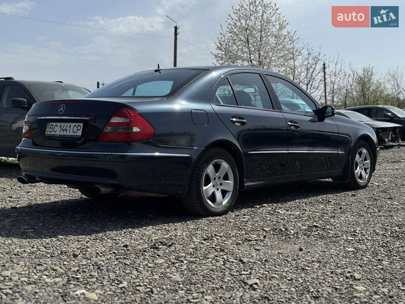 Седан Mercedes-Benz E-Class 2005 в Львові