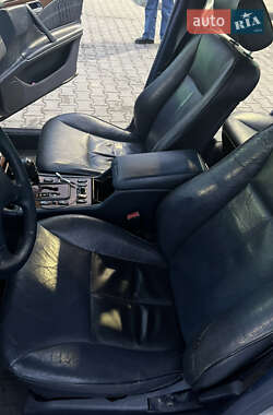 Седан Mercedes-Benz E-Class 2001 в 
