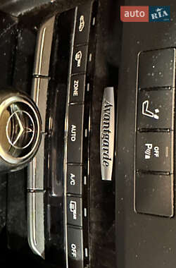 Універсал Mercedes-Benz E-Class 2011 в 