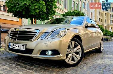Седан Mercedes-Benz E-Class 2011 в Києві