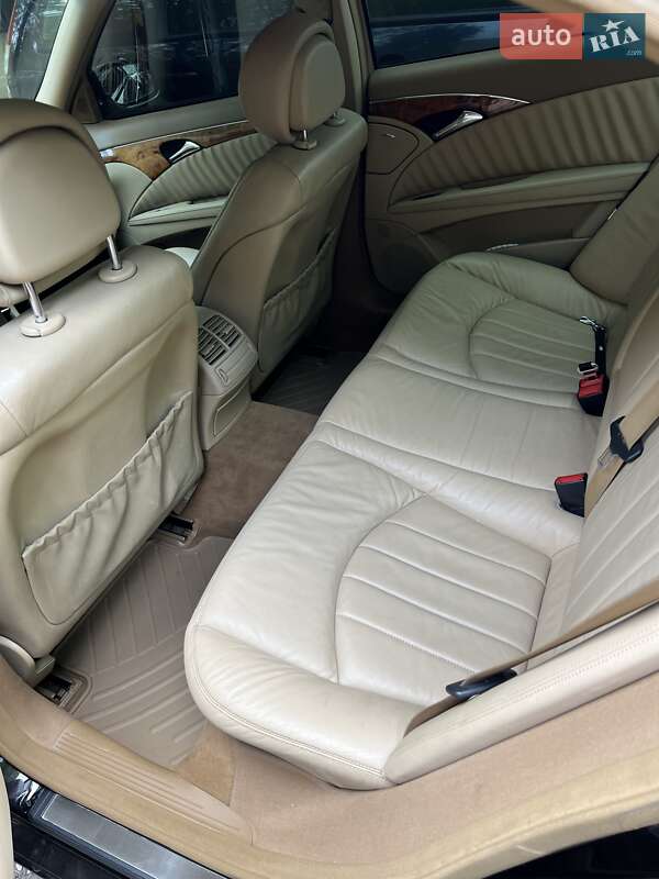 Седан Mercedes-Benz E-Class 2008 в Одессе