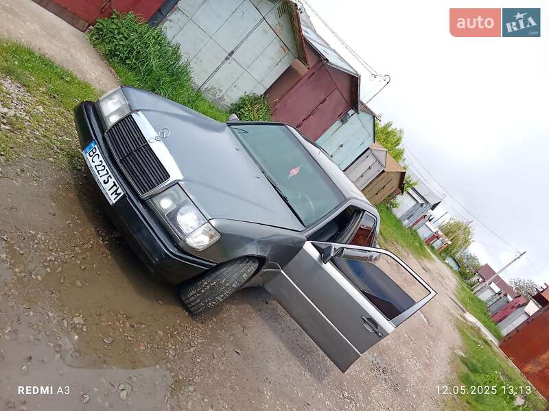 Седан Mercedes-Benz E-Class 1989 в Дрогобичі