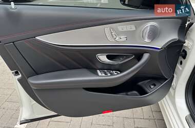Седан Mercedes-Benz E-Class 2018 в 