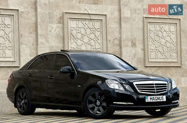 Седан Mercedes-Benz E-Class 2009 в 