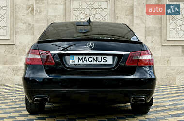 Седан Mercedes-Benz E-Class 2009 в 