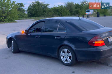 Седан Mercedes-Benz E-Class 2002 в 
