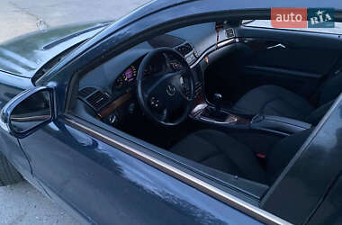Седан Mercedes-Benz E-Class 2002 в 