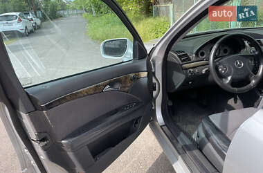 Седан Mercedes-Benz E-Class 2004 в 