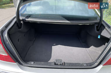 Седан Mercedes-Benz E-Class 2004 в 