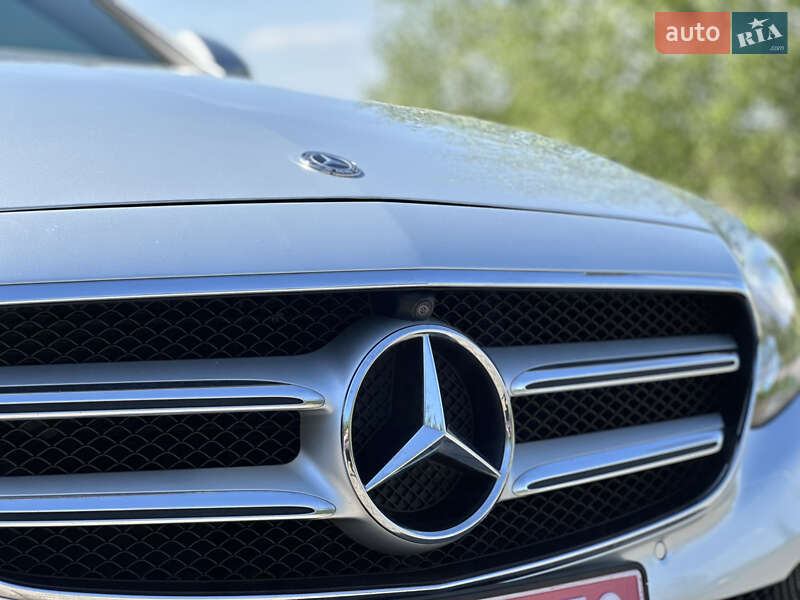 Седан Mercedes-Benz E-Class 2019 в Дрогобичі