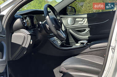 Седан Mercedes-Benz E-Class 2019 в 