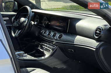 Седан Mercedes-Benz E-Class 2019 в 
