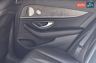 Седан Mercedes-Benz E-Class 2019 в 