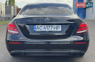 Седан Mercedes-Benz E-Class 2017 в 