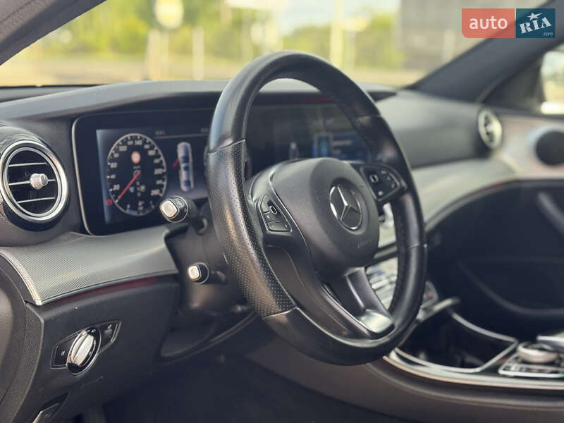 Седан Mercedes-Benz E-Class 2017 в Ковелі
